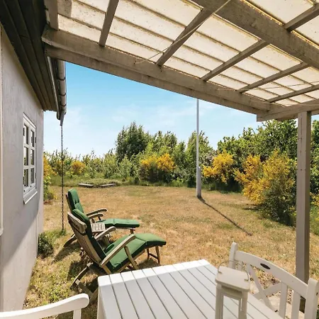 Three-bedroom Holiday In
