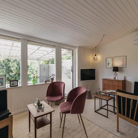 Three-bedroom Holiday In