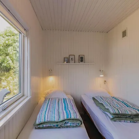 Three-bedroom Holiday In *